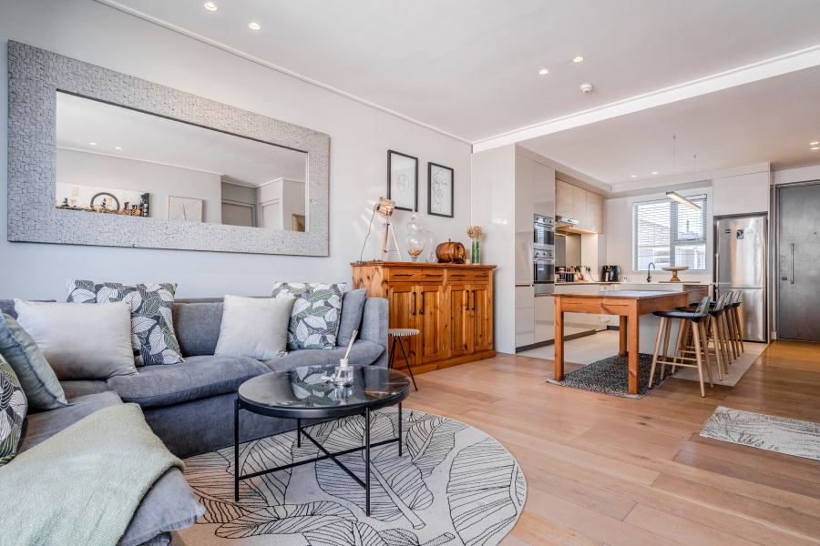 1 Bedroom Property for Sale in Green Point Western Cape